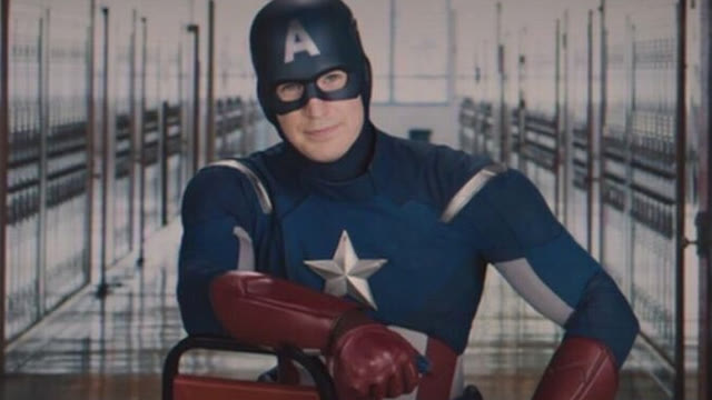 Mème « Captain America So You »