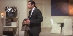 Mème « Confused John Travolta Pulp Fiction »
