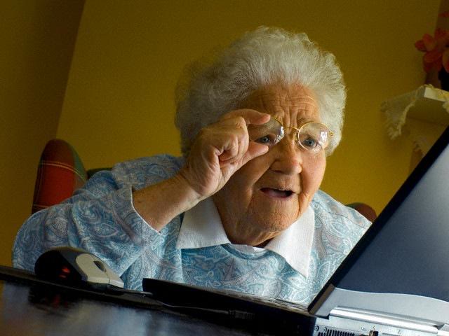 Mème « Grandma Finds The Internet »