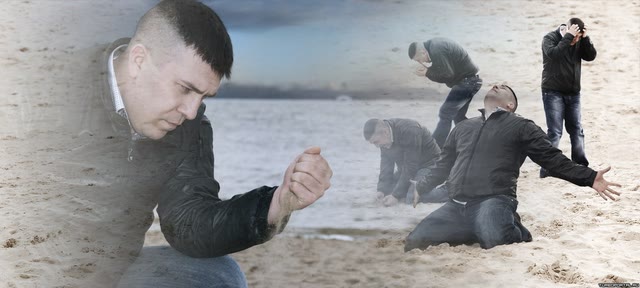 Mème « Guy with Sand in the Hands of Despair »