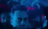 Mème « John Hamm Dancing »