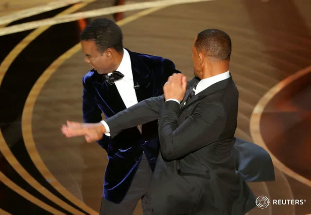 Mème « Will Smith Punching Chris Rock »